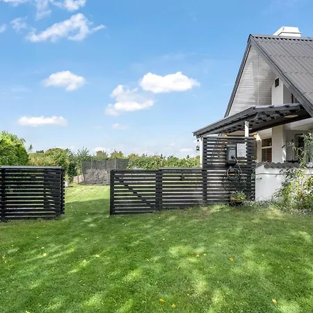 Milutin - 650m From The Sea By Interhome Vakantiehuis *